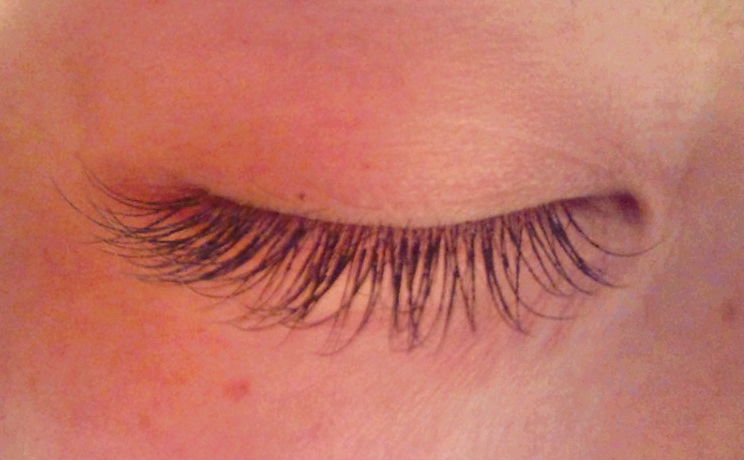 最寄駅1・最寄駅2・最寄駅3のまつげエクステ・まつげパーマサロン「サロン名」